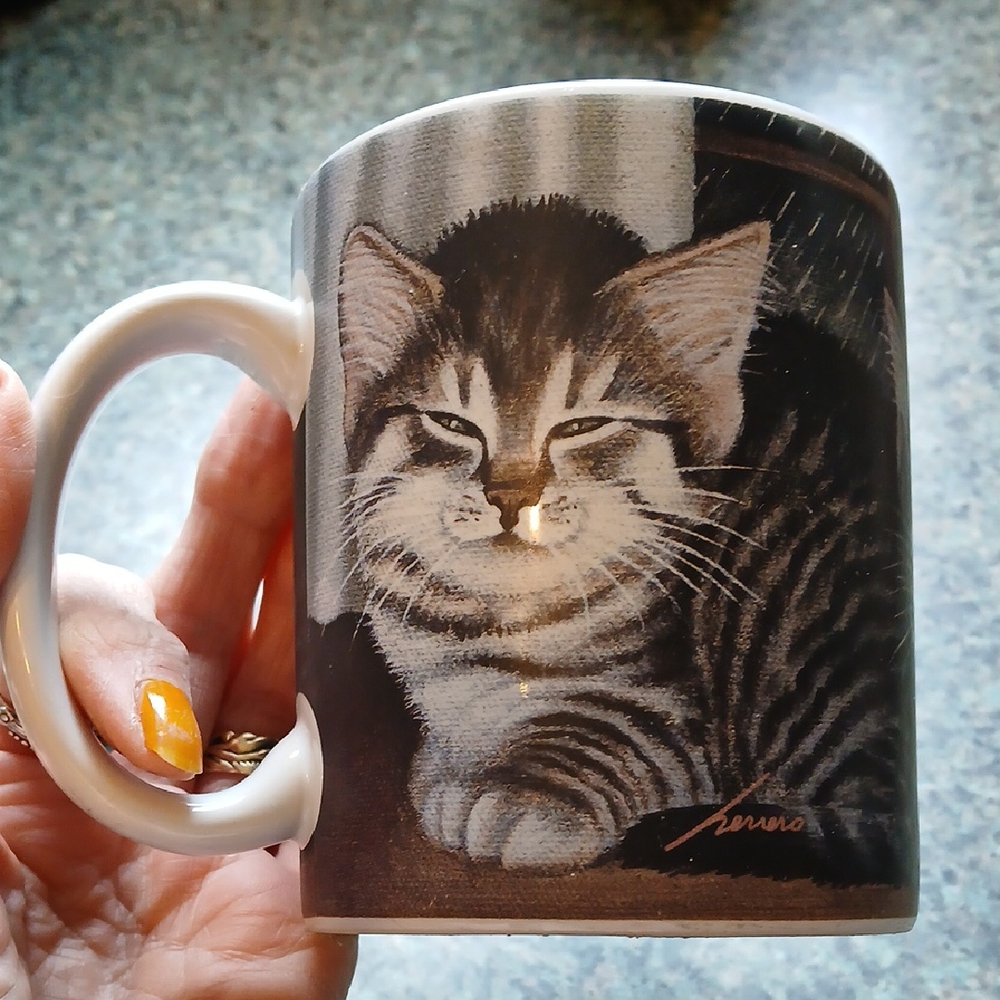 Brown and White Cat Coffee Mug for Kitchen